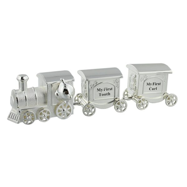 Első fog- és hajtincstartó dobozka - vonat. Mérete: 4 cm magas x 14,5 cm hosszú x 5 cm vastag