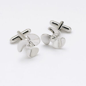 OnyxArt mandzsettagomb propeller mintával. Tökéletes választás minden hajóskapitány, vitorlázó vagy tengerészlélek számára.