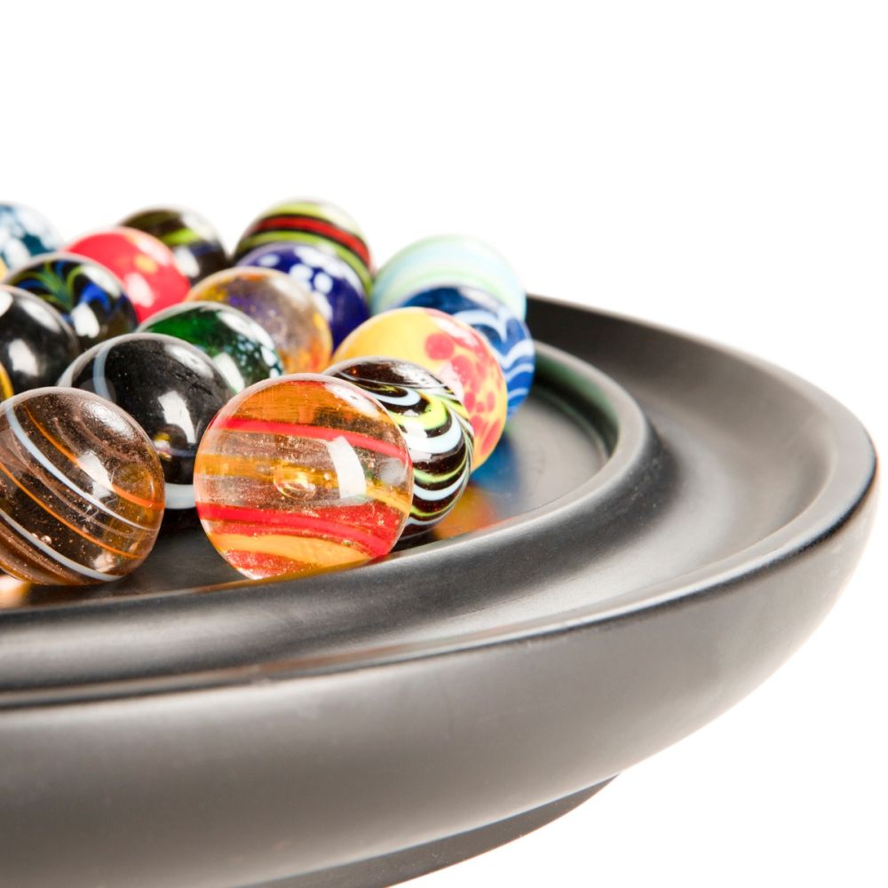 Solitaire velencei üveggolyókkal játék az Authentic Modelstől.