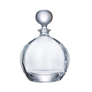 A Bohemia Crystal Whisky Decanter ólommentes kristályból készült italos üveg.