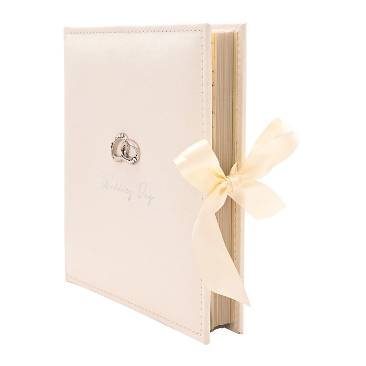 Fotóalbum - esküvői, gyűrűs. Esküvői fotóalbum 100 darab fotónak.