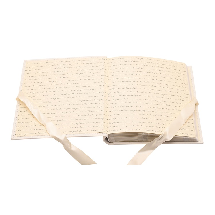 Fotóalbum - esküvői, gyűrűs. Esküvői fotóalbum 100 darab fotónak.