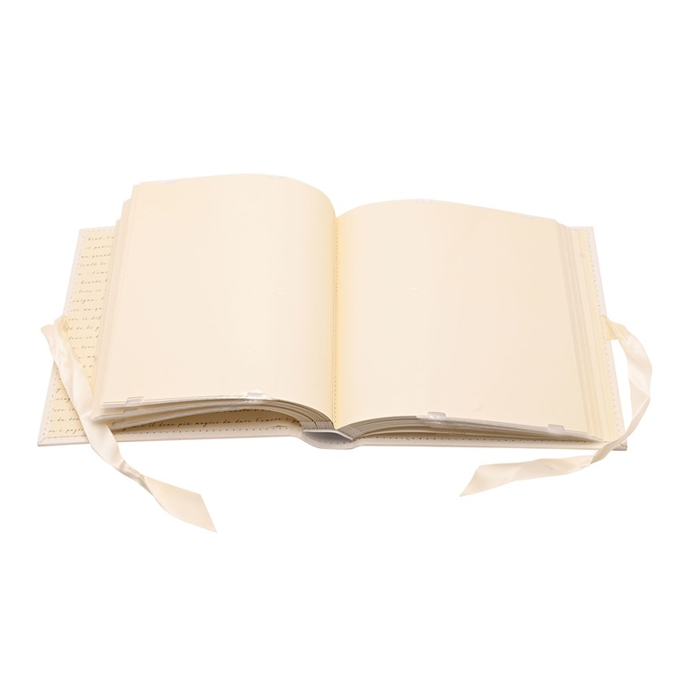 Fotóalbum - esküvői, gyűrűs. Esküvői fotóalbum 100 darab fotónak.