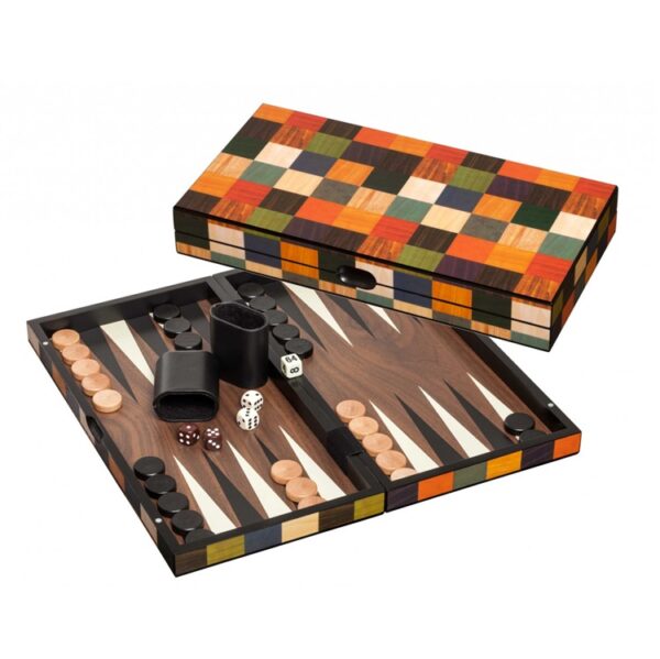 A Backgammon az egyik legrégebbi ismert társasjáték modern külsővel, amely garantálja a boldog időtöltést