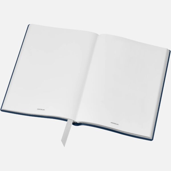 Montblanc márkájú kék, vonalas notesz. 96 lapos (192 oldal).