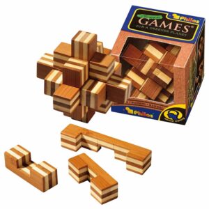 Ez az ügyességi játék kilenc kocka négy különböző mintájú kockából áll, amelyeket egy csillag alakú csomó alakjában kell összerakni.