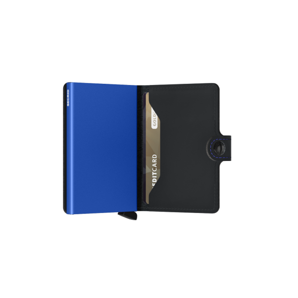 Secrid Miniwallet fekete kék színben, lágy tapintású, sima felületű marhabőrből.