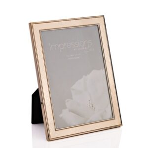 Impressions arany kivitelű gyöngyös keret. Mérete: 13x18 cm