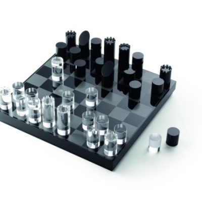 YAP sakkjáték Sakkjáték magas színvonalú tervezéssel és finoman kidolgozott figurákkal.