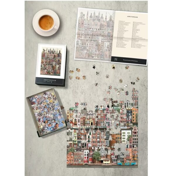 Amsterdam ezer darabra lett feldarabolva ebben a puzzle kirakós játékban. Már csak neked kell összeraknod.
