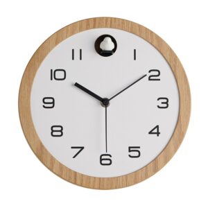 Kakukkos óra. Az Interval kakukkos óra ötvözi a hagyományos kakukkos órák báját a mai minimalista dizájn világával.