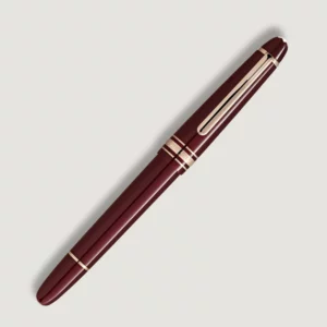 Meisterstück Burgundy Red Classique Rollerball. Ez a rollerball több, mint egy íróeszköz – egy utazás a Montblanc gazdag örökségébe. 