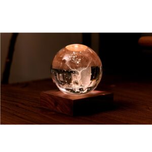 Kristálylámpa - Szarvasbika. Varázsoljon különleges hangulatot otthonába az Amber Crystal Light kristálylámpával.