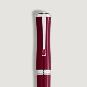 Montblanc Maria Callas Special Edition Golyóstoll. A Montblanc Maria Callas Special Edition Ruby-Coloured a 20. század egyik legkarizmatikusabb szopránjának és elismert stílusikonjának állít emléket.