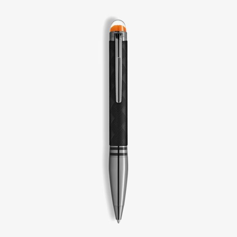 StarWalker Extreme Doué golyóstoll. A Montblanc StarWalker Extreme golyóstoll a klasszikus StarWalker formavilágot a Montblanc ikonikus Extreme mintázatával ötvözi.
